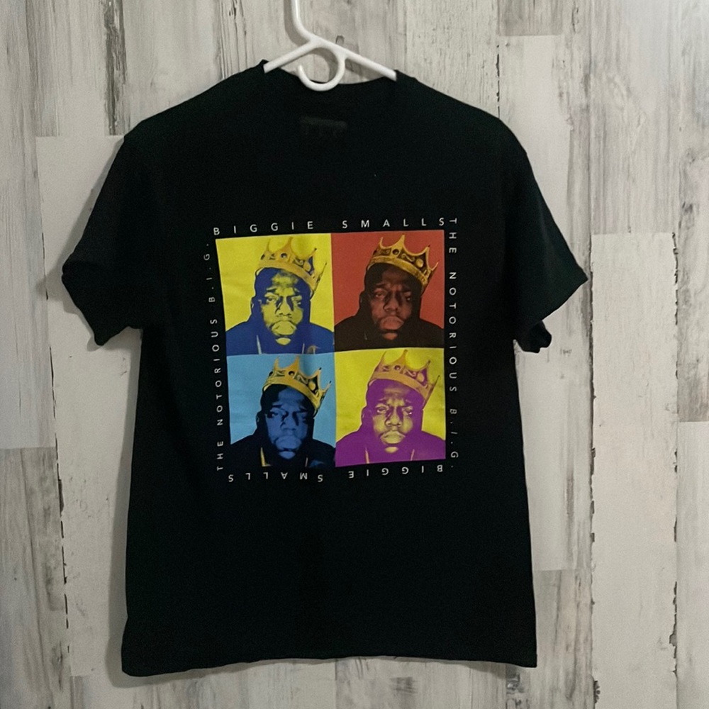 Biggie Smalls graphic tee!